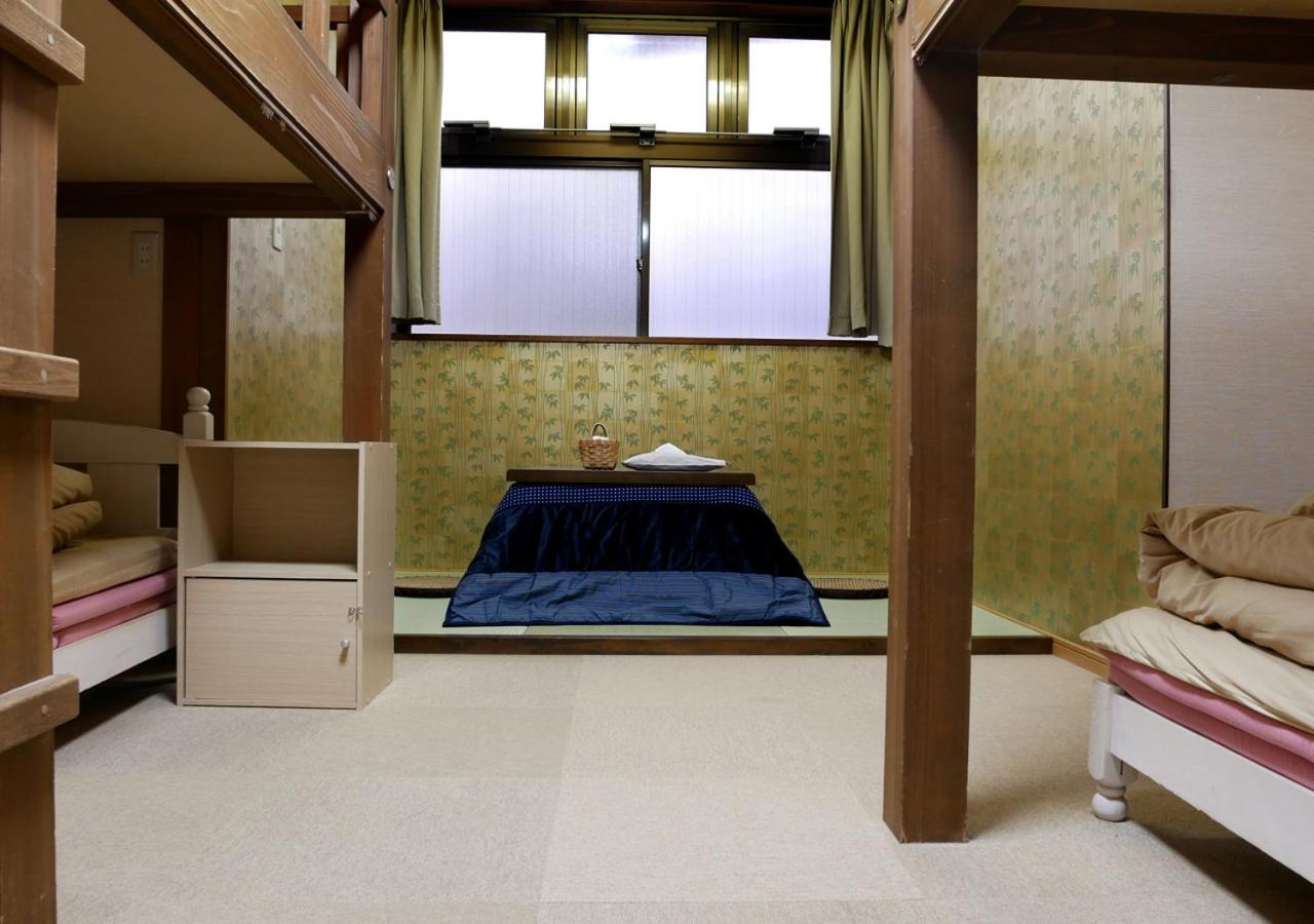 J-Hoppers Hida Takayama Guest House Exterior photo