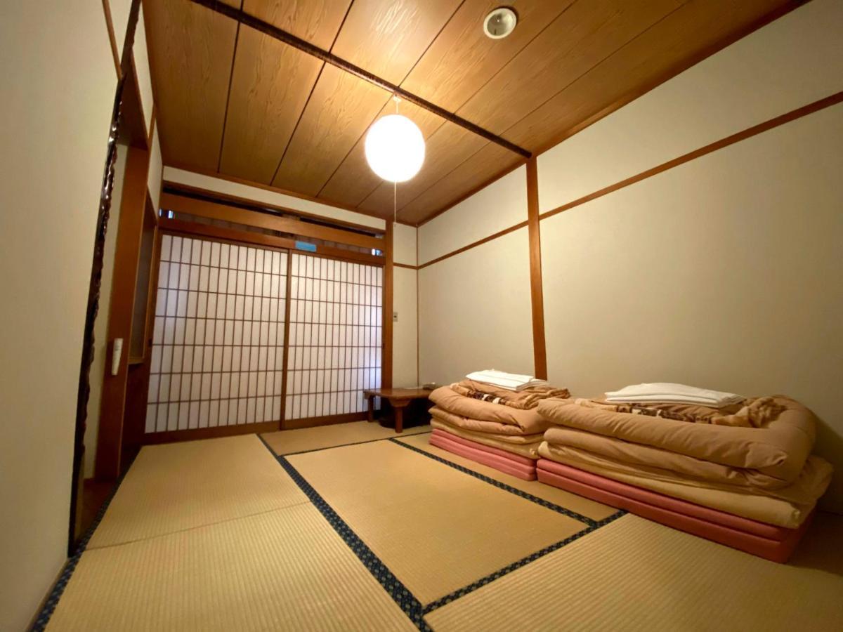 J-Hoppers Hida Takayama Guest House Exterior photo